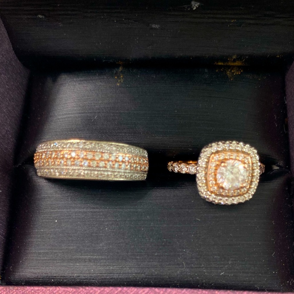 Engagement ring & wedding band REAL diamonds